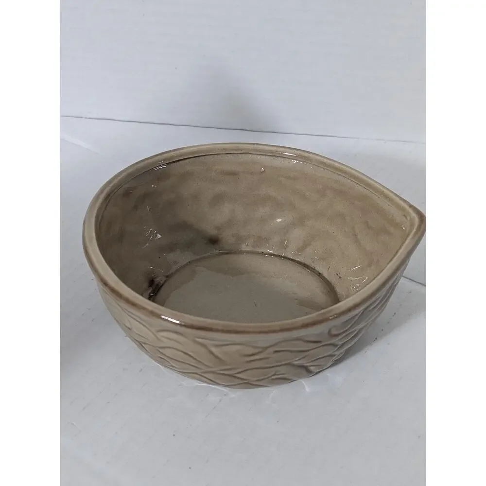Vintage Ceramic Walnut Dish with Squirrel Finial Covered Nut Bowl